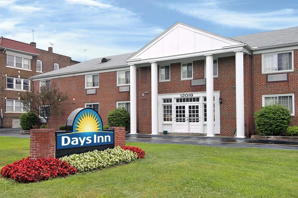 photo 1 of Days Inn by Wyndham Cleveland Lakewood