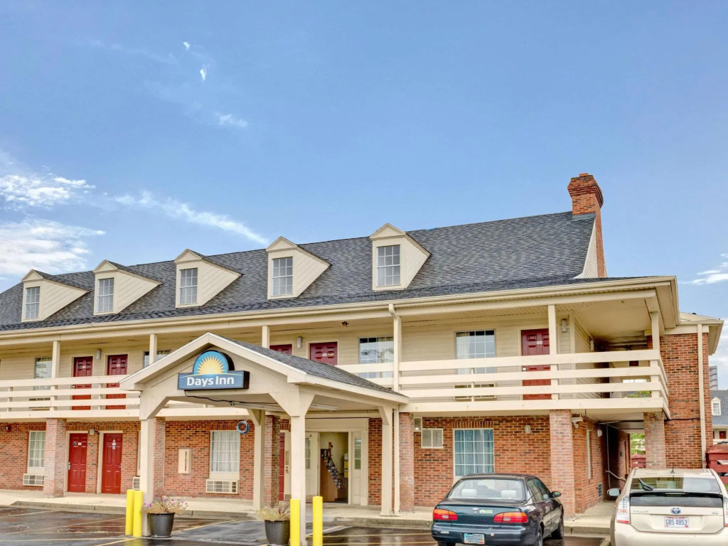 photo 1 of Days Inn by Wyndham Dayton South