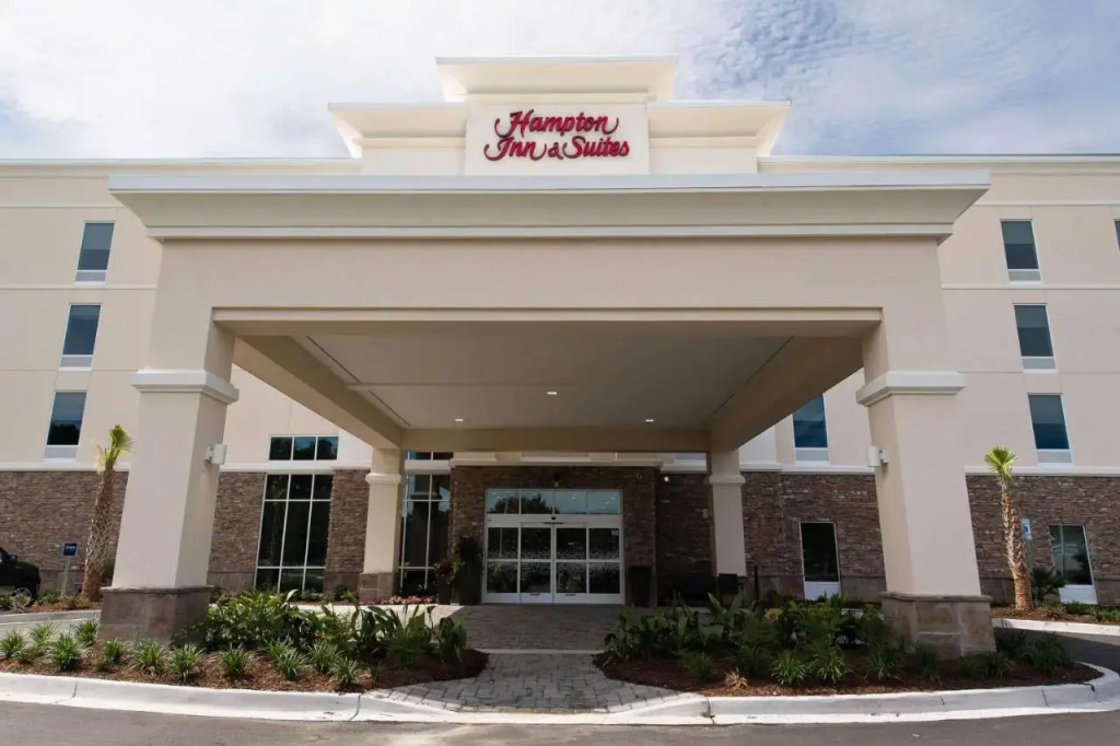 photo 1 of Days Inn Fayetteville I 95