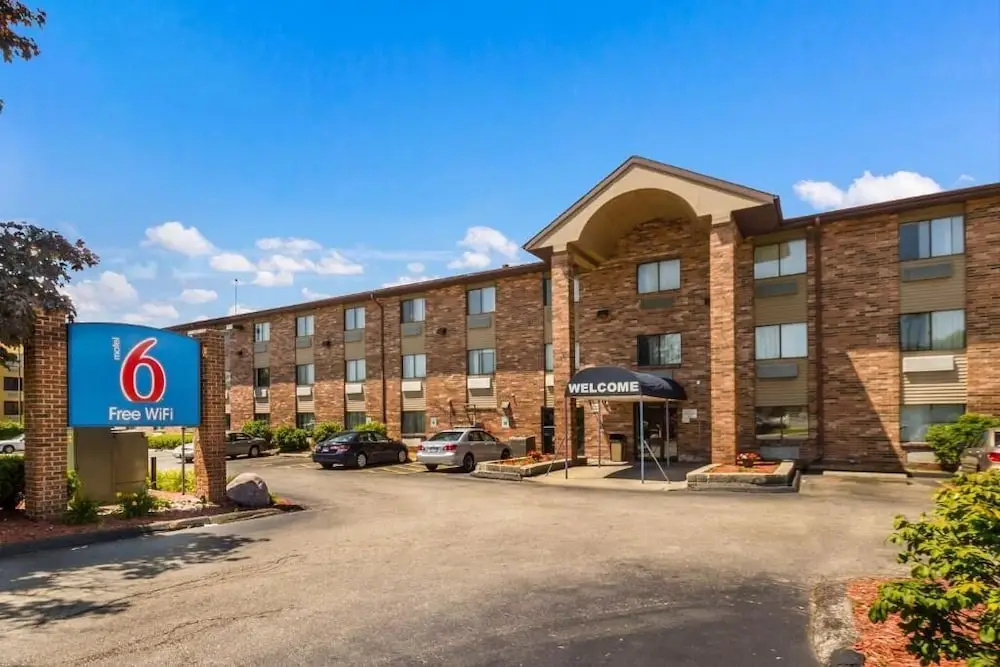 photo 1 of Days Inn Glendale/Milwaukee N. Area