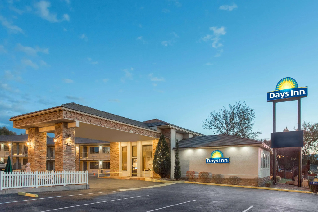 photo 1 of Days Inn by Wyndham Grand Junction