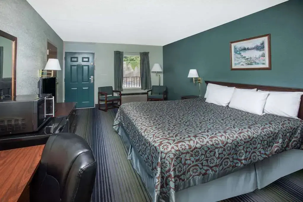 photo 1 of Days Inn Harrison