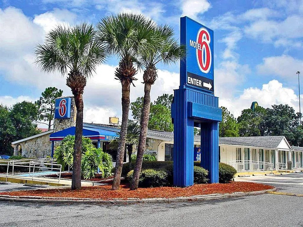 photo 1 of Days Inn Jacksonville Baymeadows