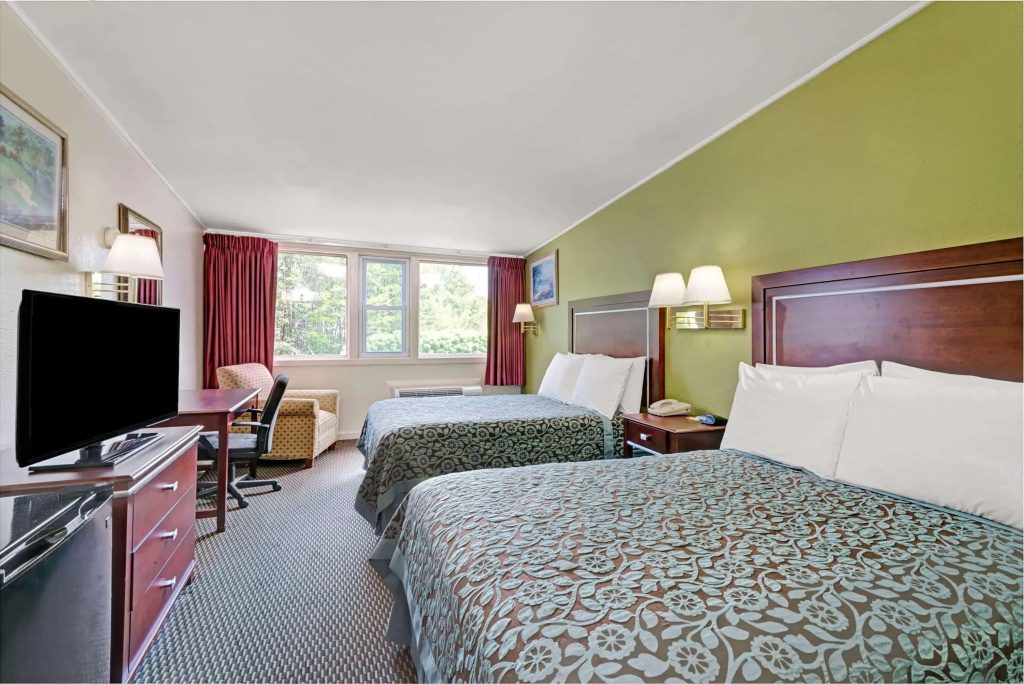photo 1 of Days Inn by Wyndham Kittery
