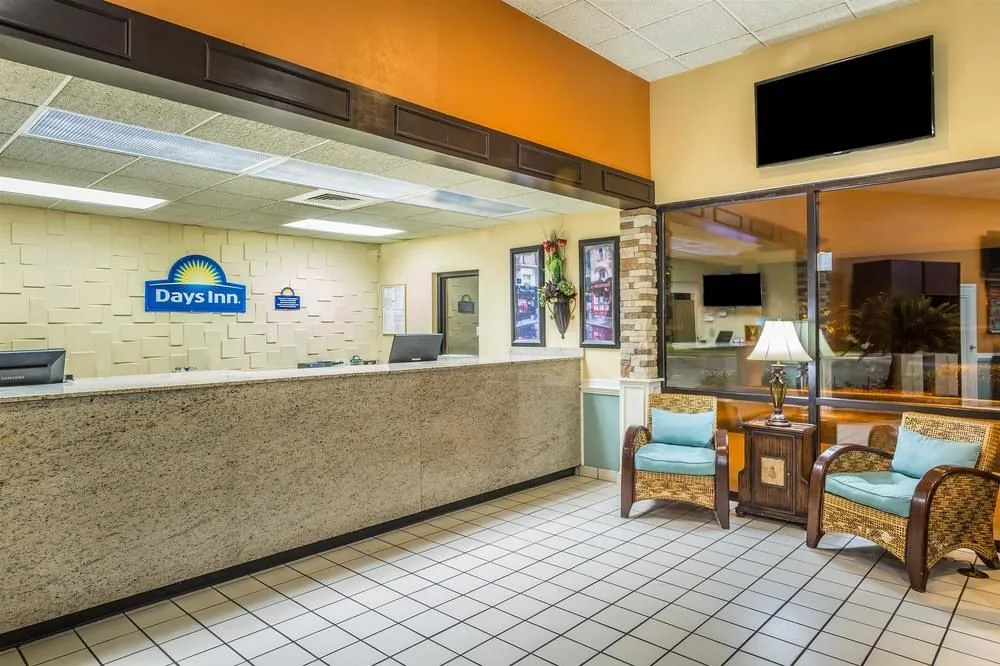 photo 1 of Days Inn by Wyndham Lake Park/Valdosta