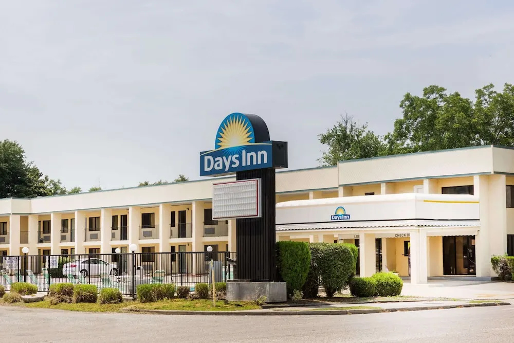 photo 1 of Days Inn Little River