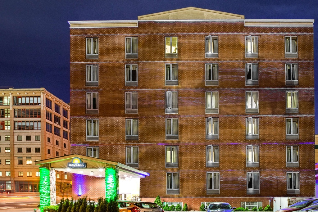 photo 1 of Days Inn by Wyndham Long Island City