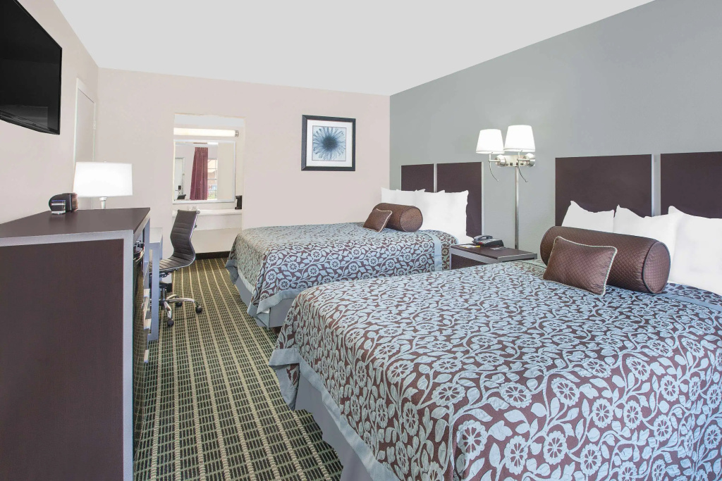 photo 1 of Days Inn by Wyndham Market Center Dallas Love Field