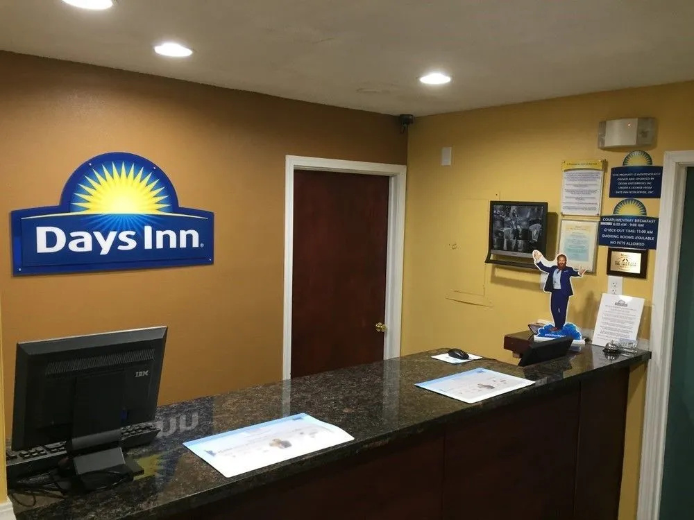 photo 1 of Days Inn By Wyndham Medford