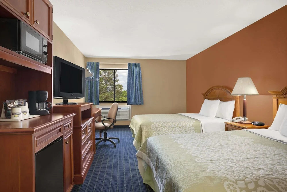 photo 1 of Days Inn Middletown