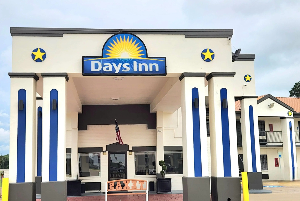 photo 1 of Days Inn by Wyndham Orange