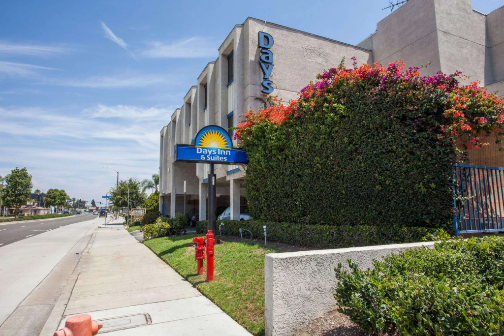 photo 1 of Days Inn by Wyndham Orange Anaheim