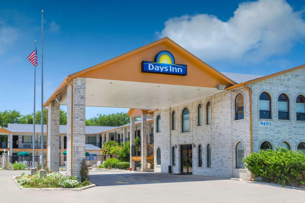 photo 1 of Days Inn by Wyndham San Antonio