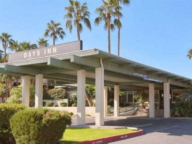 photo 1 of Days Inn Scottsdale Fashion Square