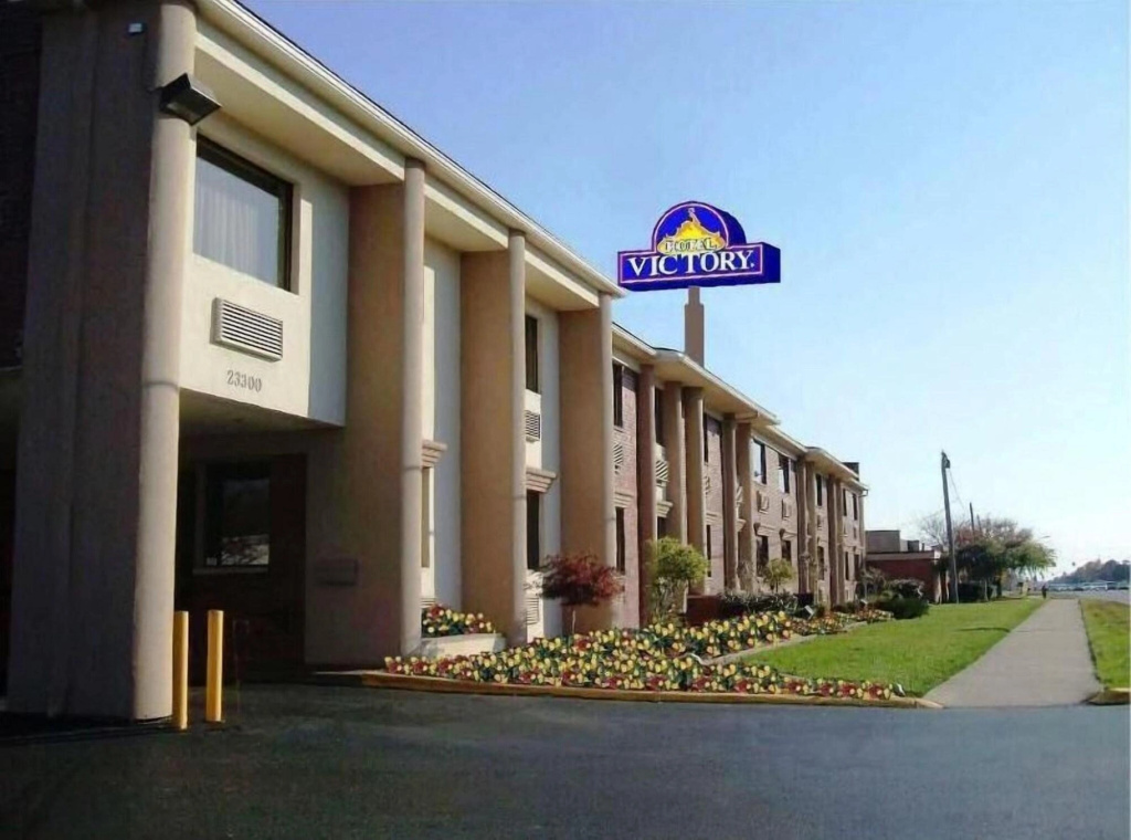 photo 1 of Days Inn Southfield