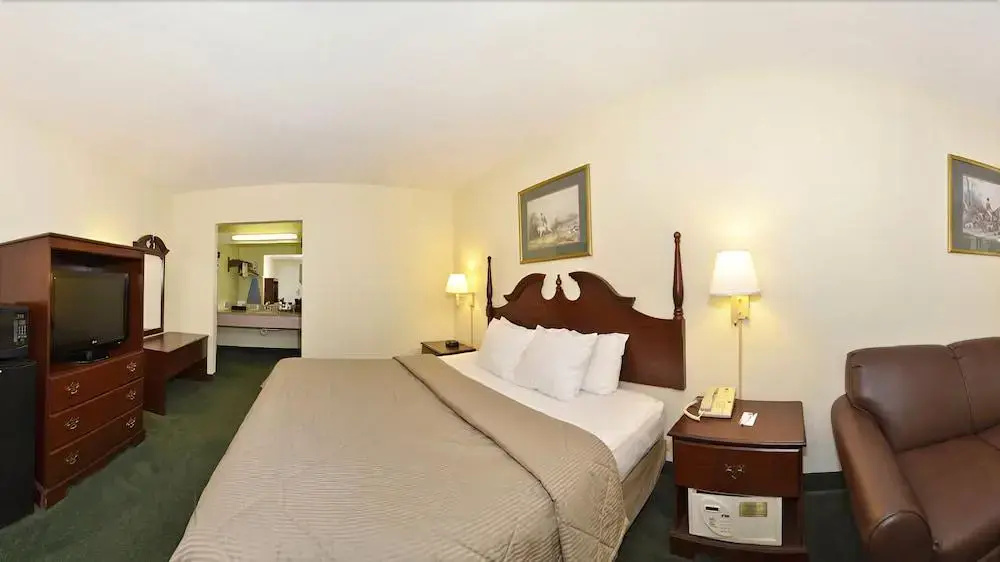 photo 1 of Days Inn St. George