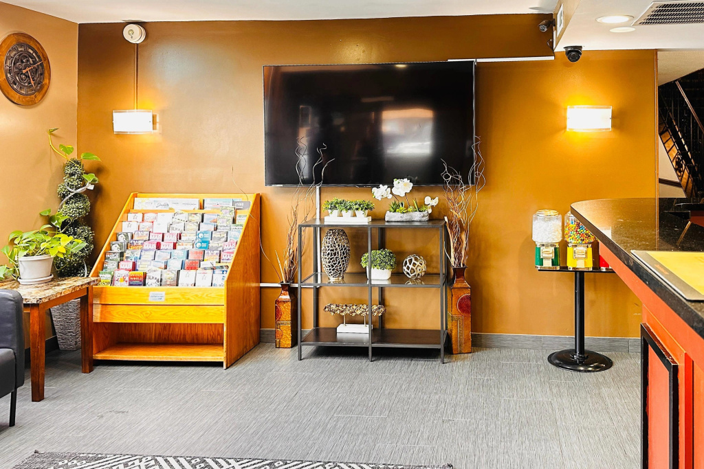 photo 1 of Quality Inn St. Paul-Minneapolis-Midway