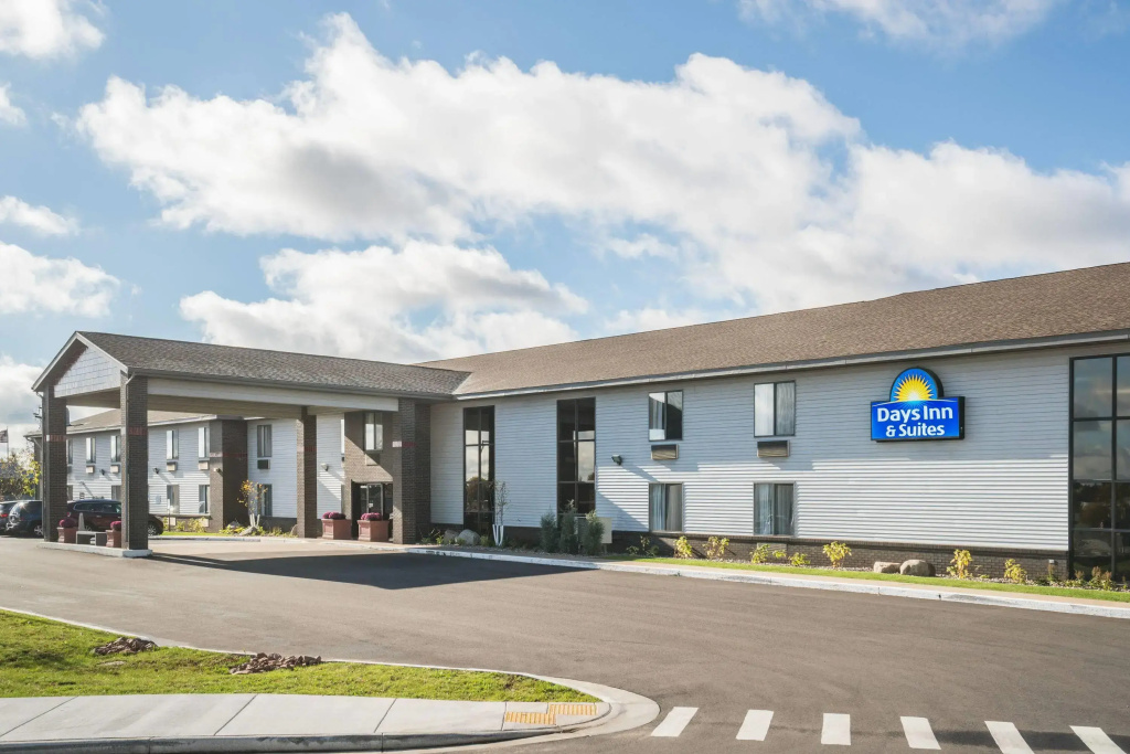 photo 1 of Days Inn & Suites by Wyndham Wausau