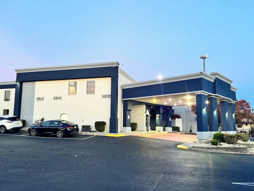 photo 1 of Days Inn & Suites By Wyndham Cincinnati