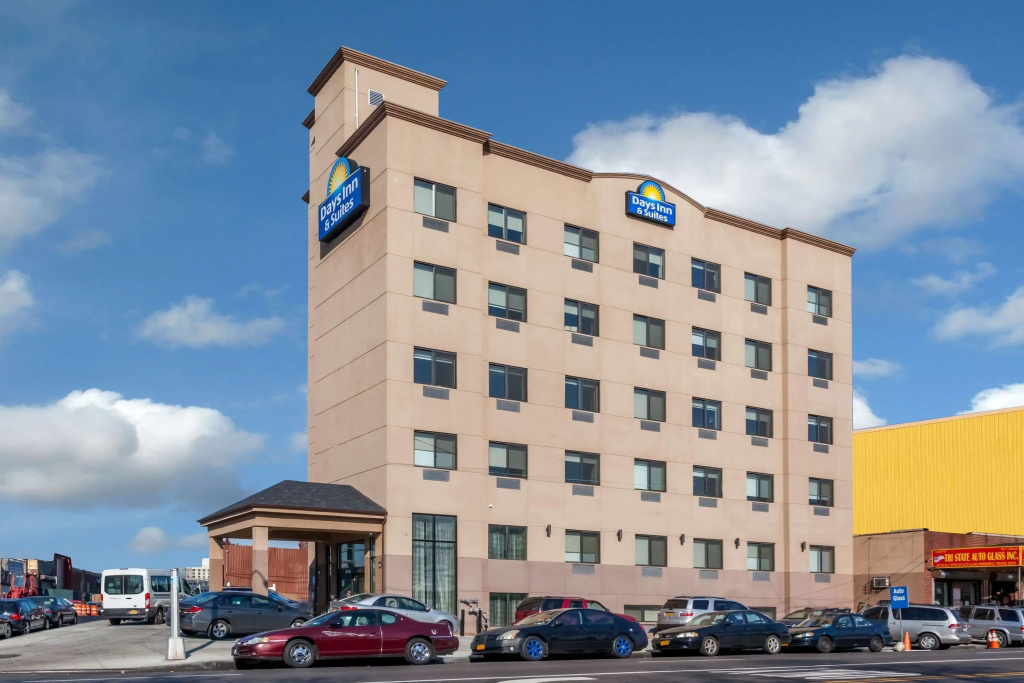 photo 1 of Days Inn & Suites by Wyndham Jamaica JFK Airport
