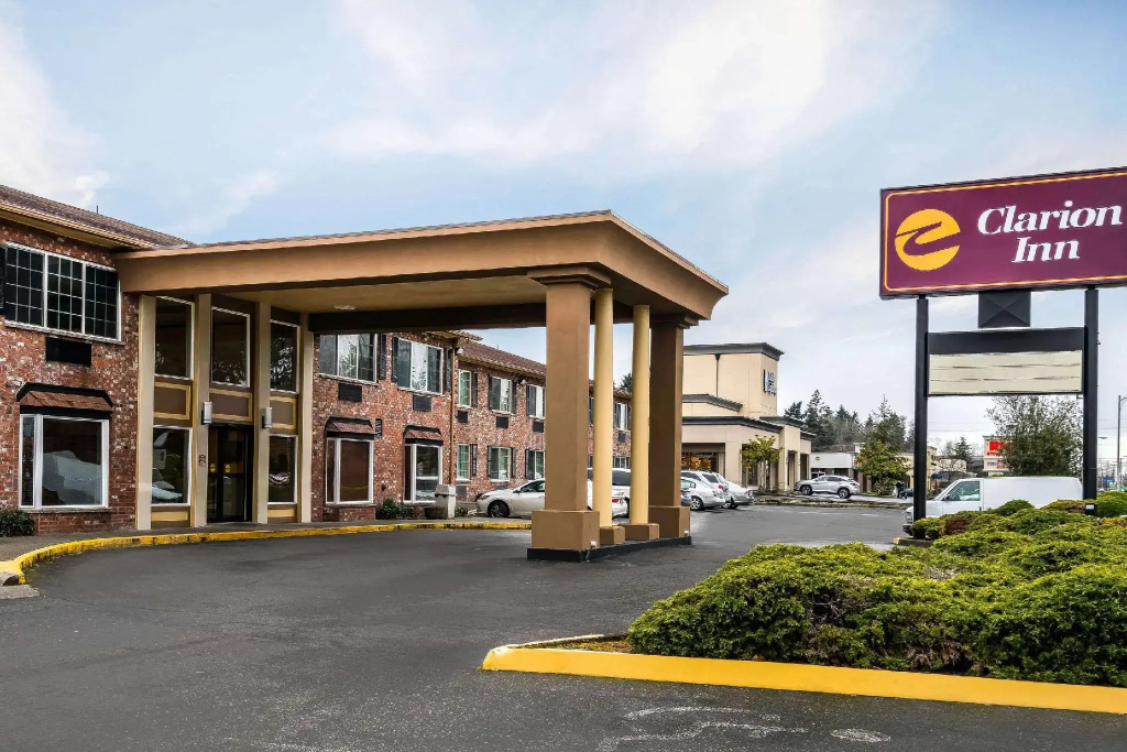 photo 1 of Clarion Inn near JBLM