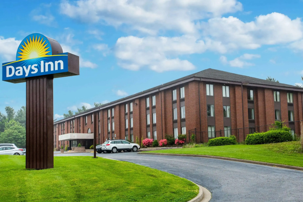 photo 1 of Days Inn by Wyndham Westminster