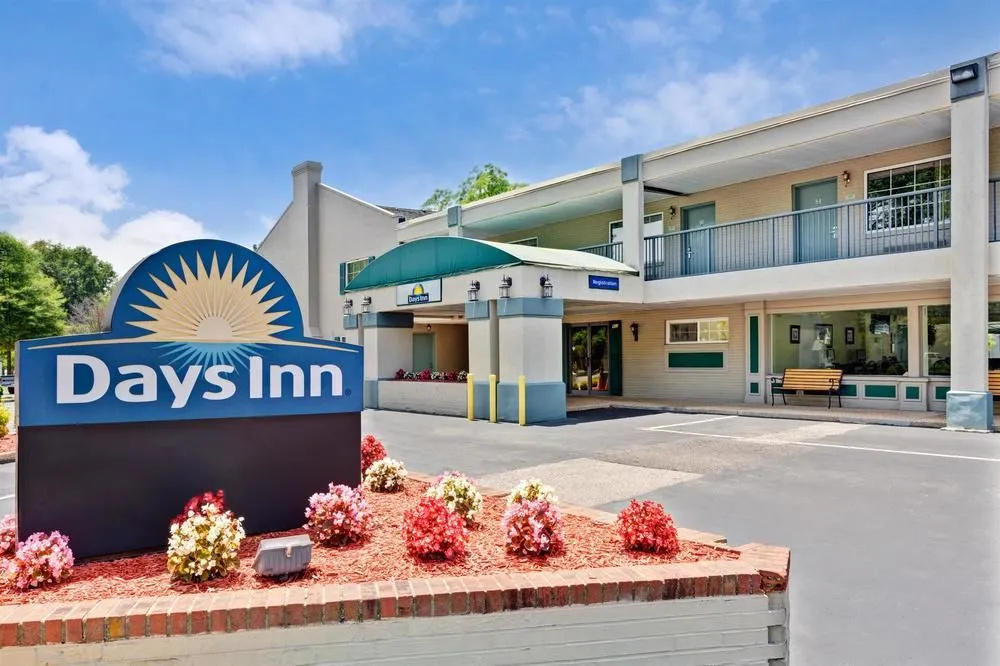 photo 1 of Days Inn Williamsburg Colonial Area