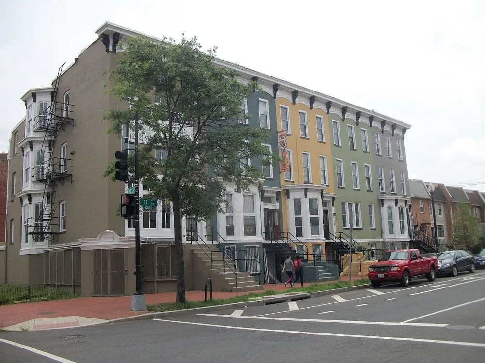photo 1 of DC Lofty