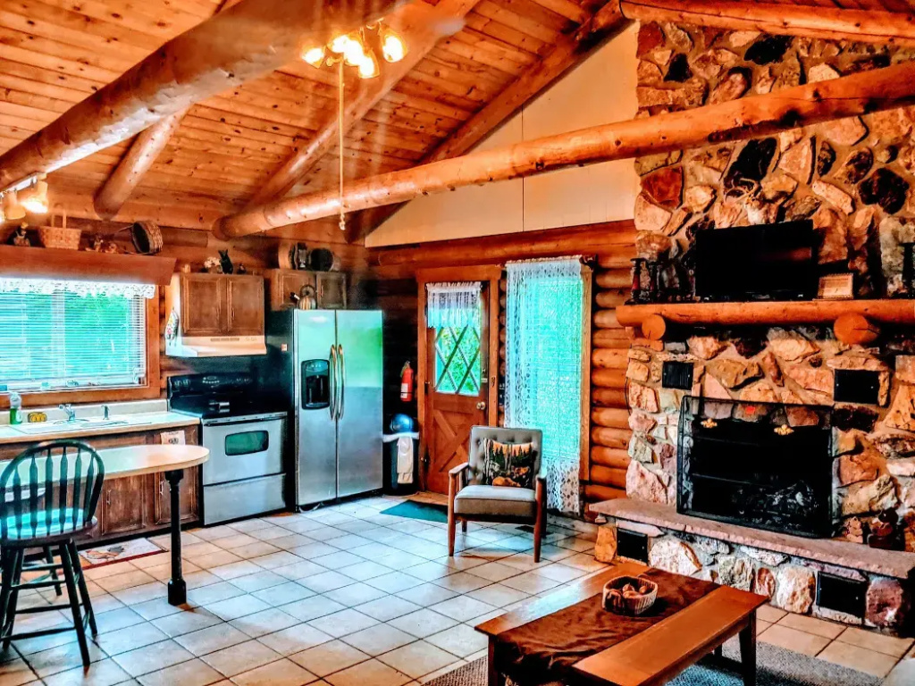 photo 1 of 'Deep Creek Mountain Lodge' with Prvt Hot Tub and Views