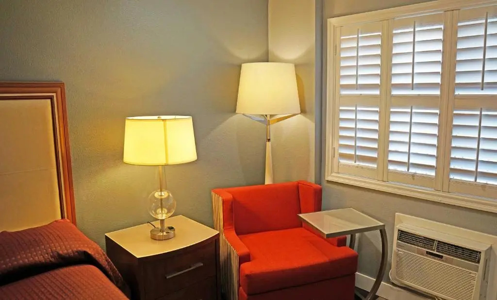 photo 1 of Del Mar Motel