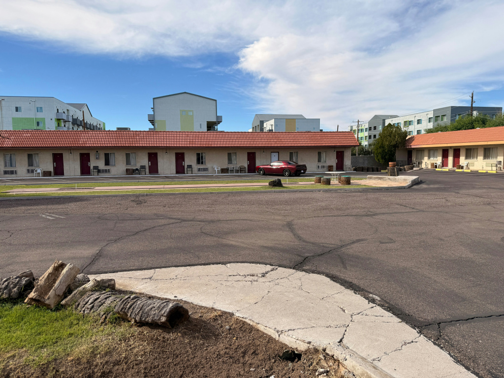 photo 1 of Del Rio Hotel O near Mesa Downtown