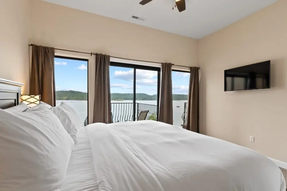 photo 1 of Deluxe 2 Bedroom Villa Lake View