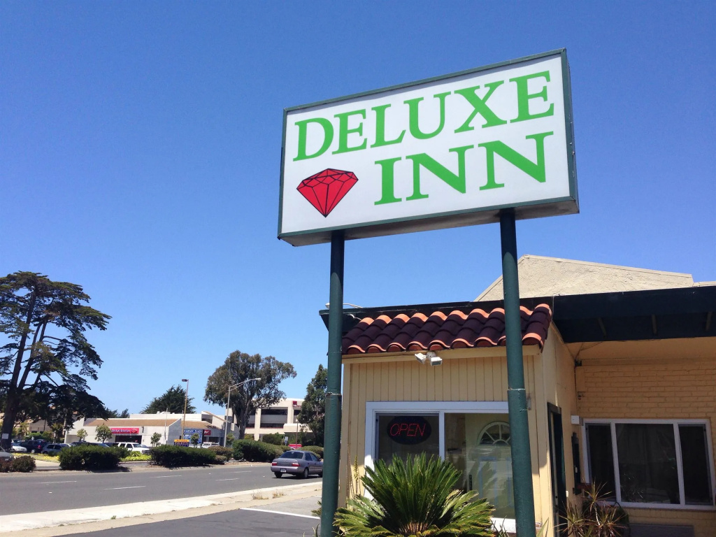 photo 1 of Deluxe Inn
