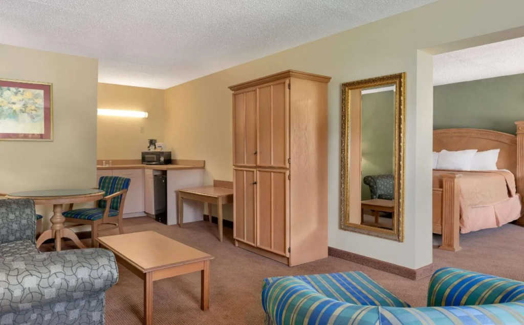 photo 1 of Developer Inn & Suites Airport JAX, a Baymont by Wyndham