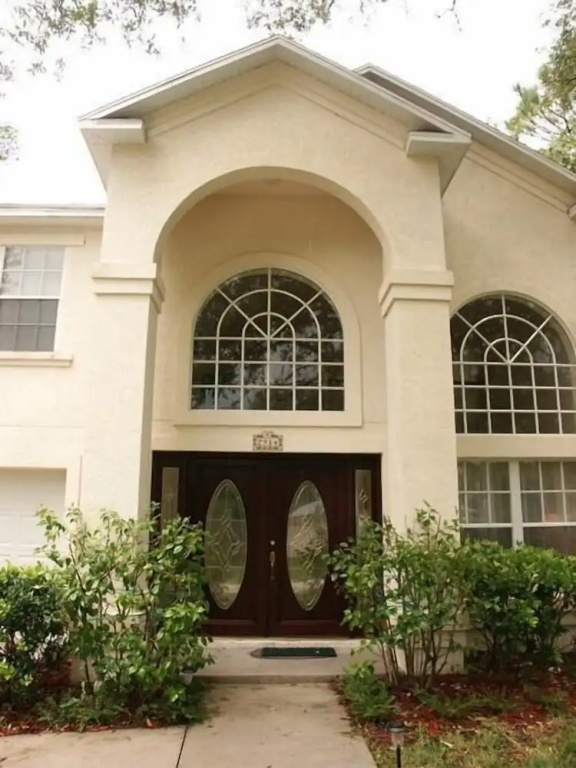 photo 1 of Doral Woods