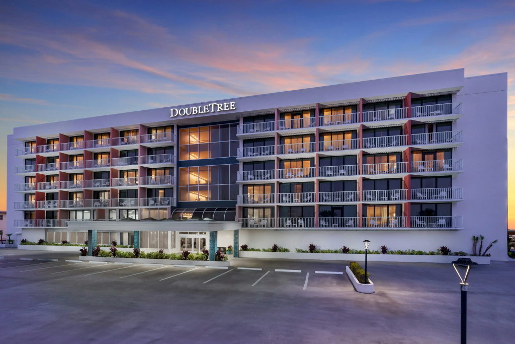 photo 1 of DoubleTree Beach Resort by Hilton Tampa Bay - North Redingto