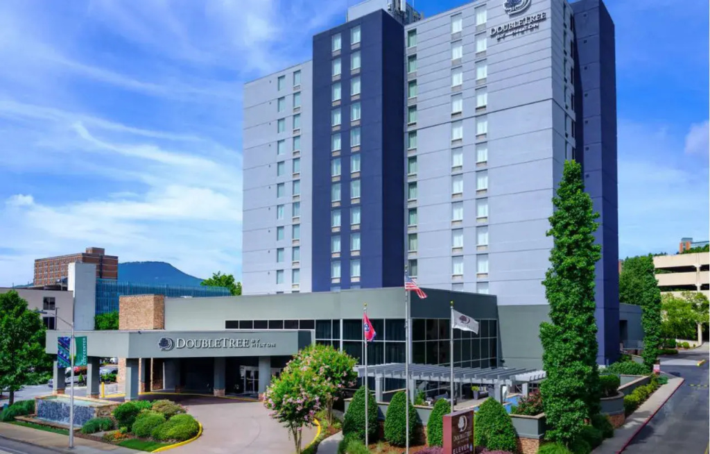 photo 1 of DoubleTree by Hilton Hotel Chattanooga Downtown