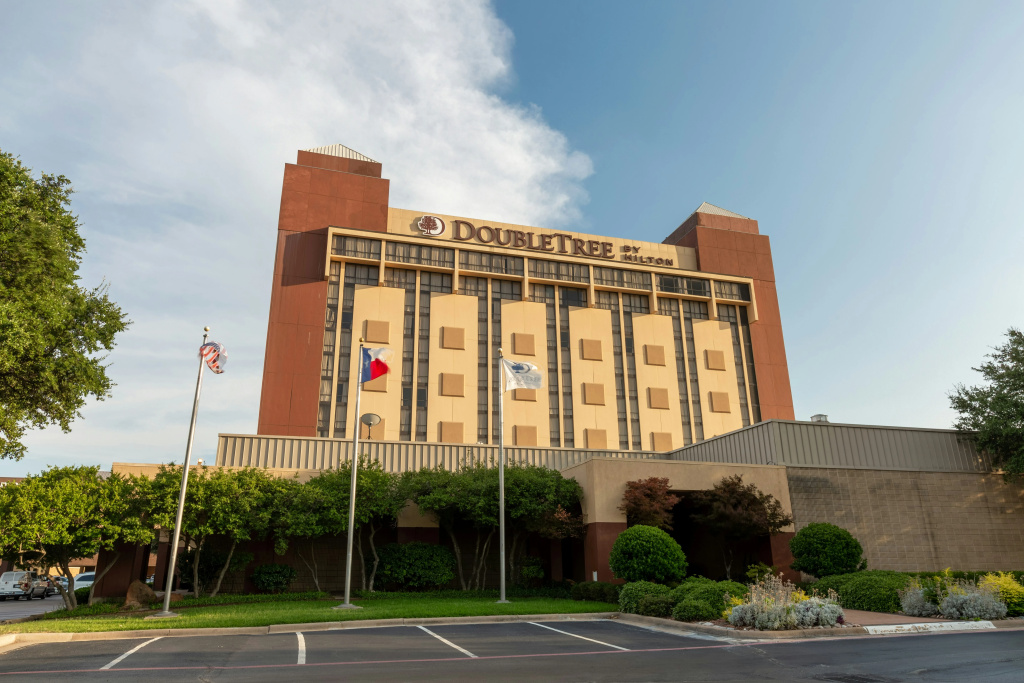 photo 1 of DoubleTree by Hilton Dallas - Richardson