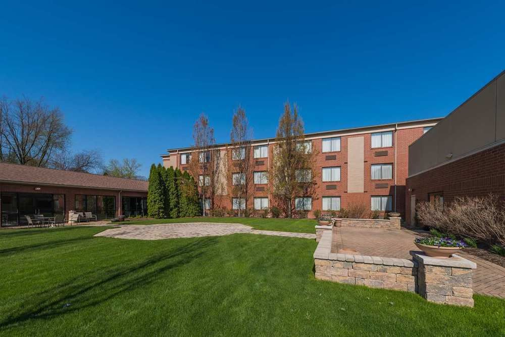 photo 1 of Doubletree By Hilton Akron/Fairlawn