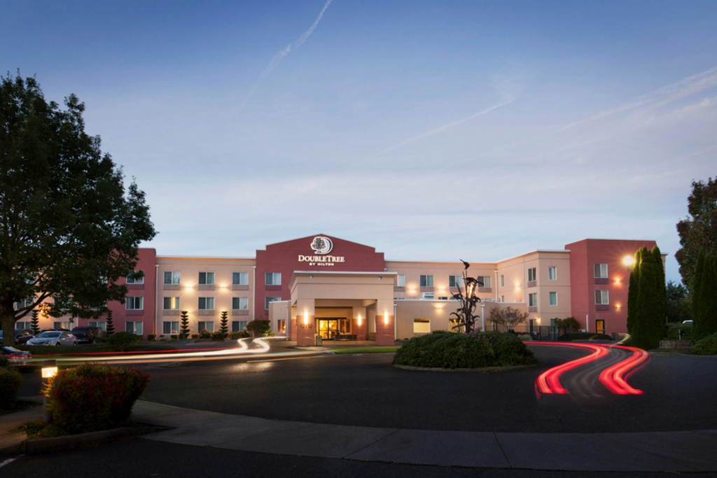 photo 1 of DoubleTree by Hilton Hotel Vancouver