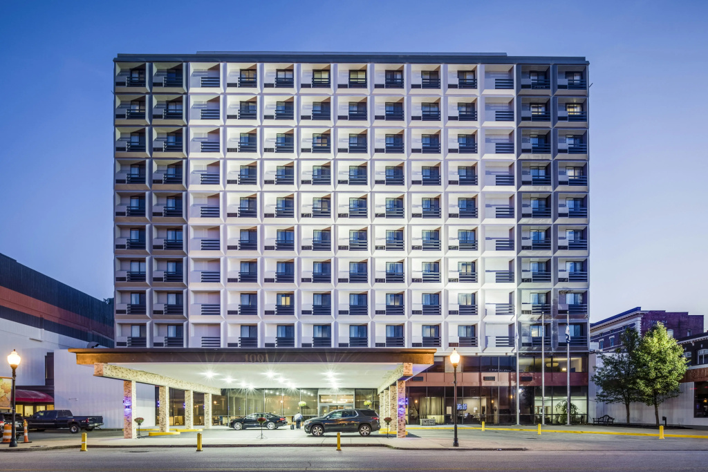 photo 1 of DoubleTree by Hilton Huntington