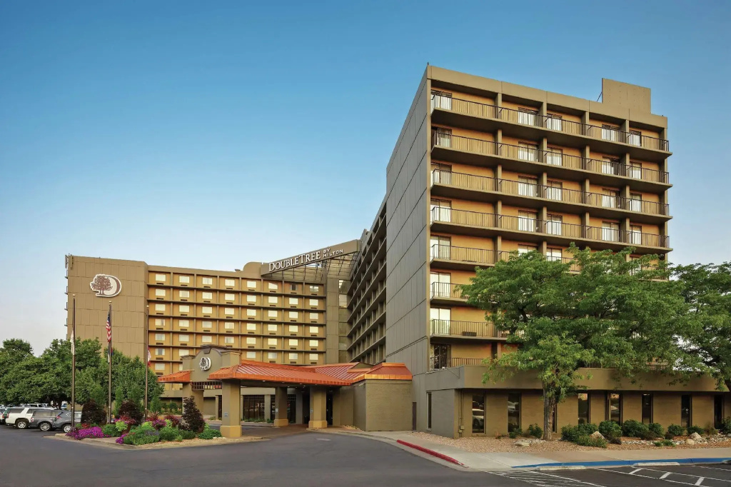 photo 1 of DoubleTree by Hilton Hotel Denver