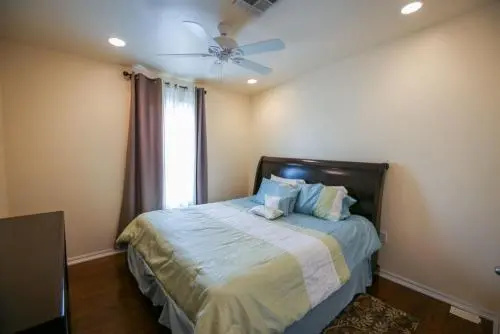 photo 1 of Luxury 4BR condo in Downtown by Hosteeva