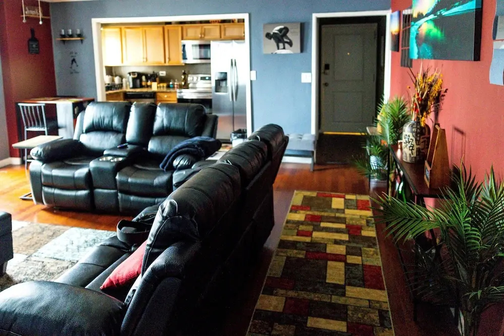photo 1 of DTWN luxury condo 99 percent Walk score