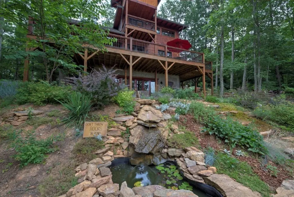 photo 1 of Eagle's Wing Lodge - 3 Br Home