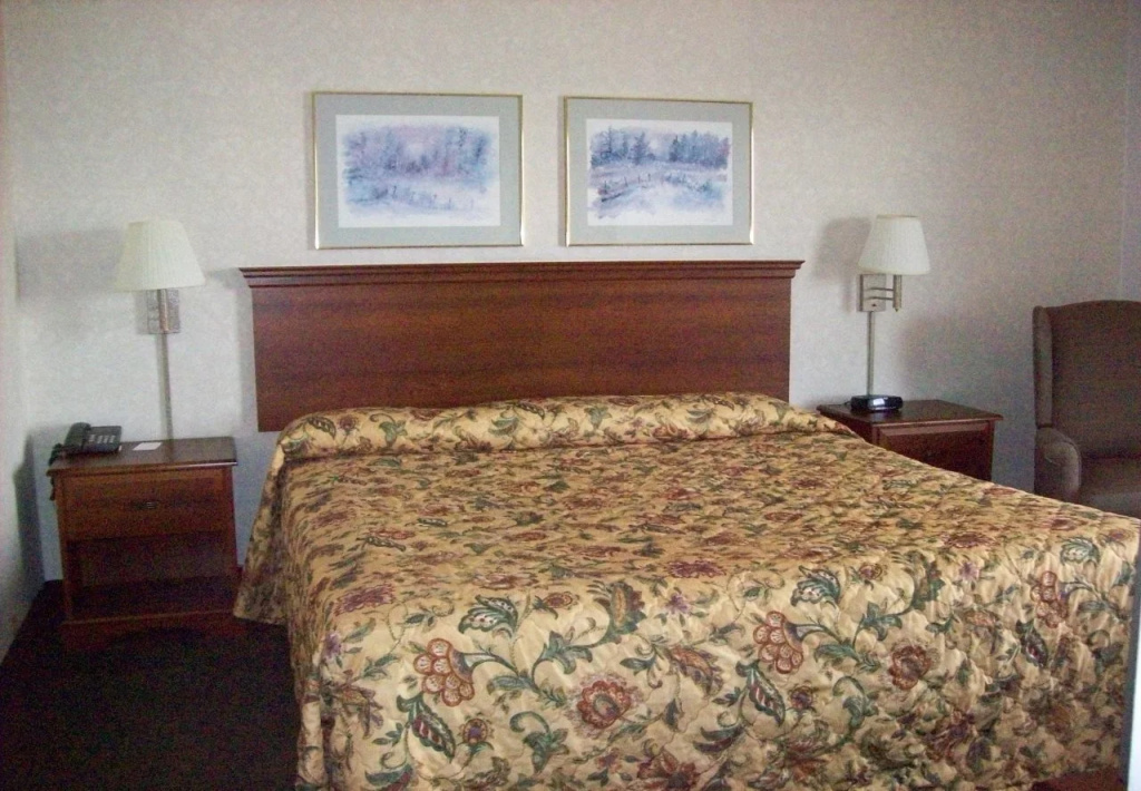 photo 1 of East Carolina Inn Greenville By Magnuson Worldwide