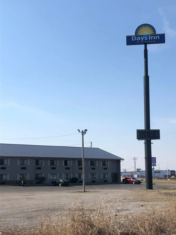 photo 1 of Days Inn & Suites by Wyndham Caseyville