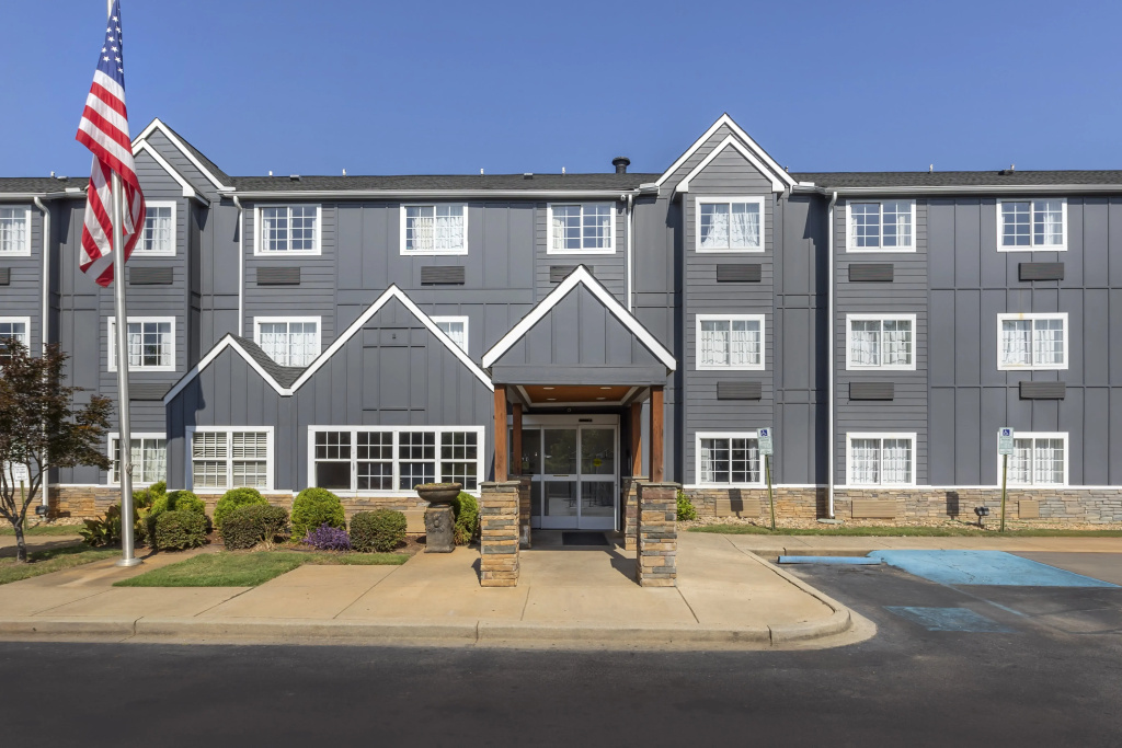 photo 1 of Greenville Pelham Inn by IHG