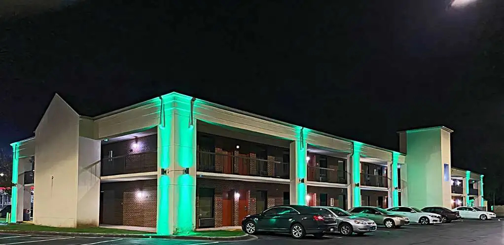 photo 1 of Econo Lodge