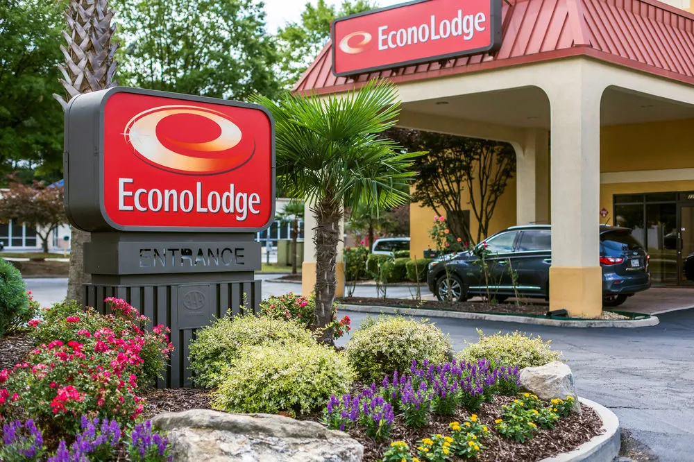 photo 1 of Econo Lodge